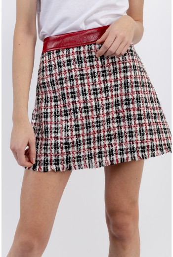 Tweed skirt with red details